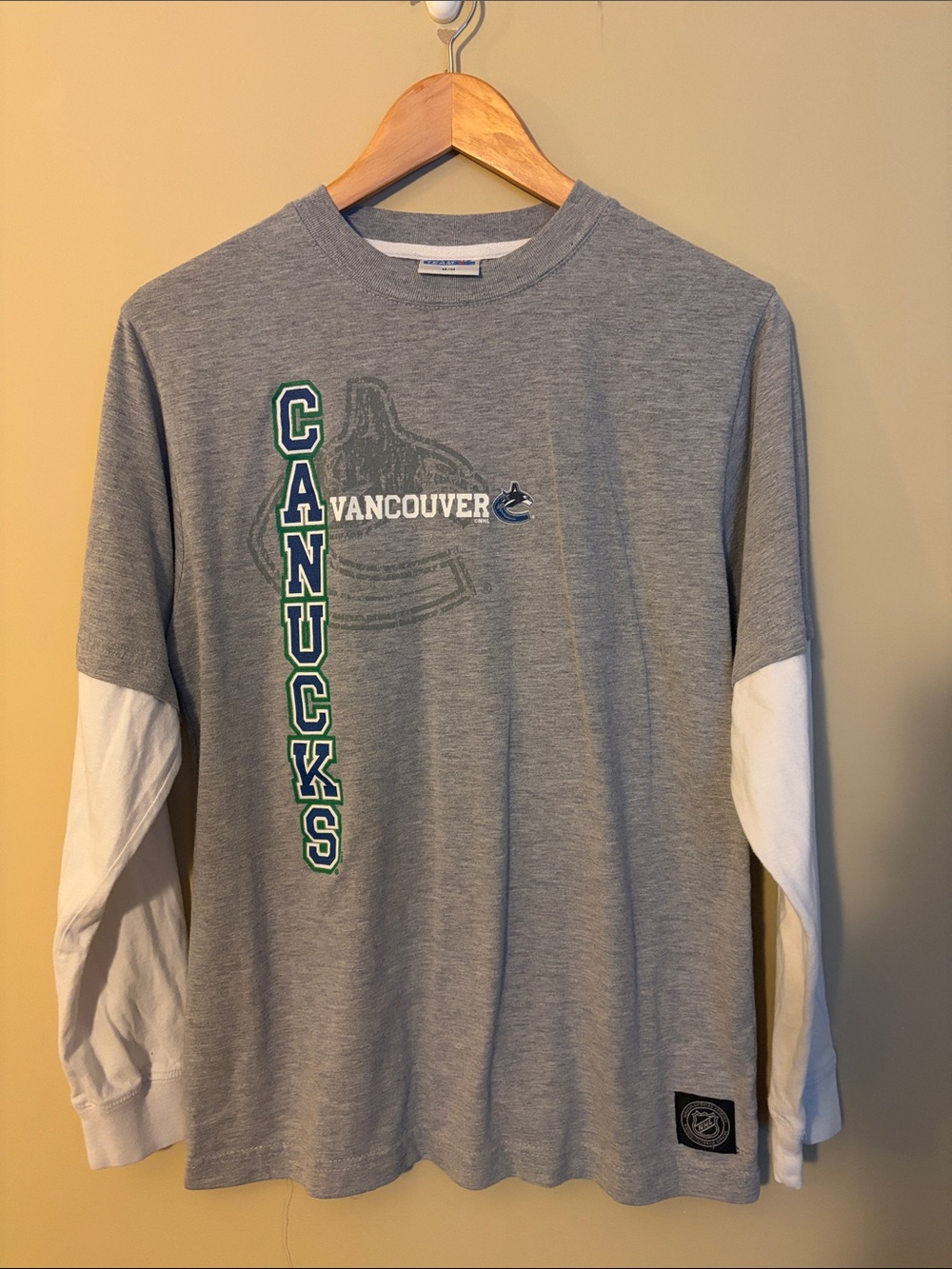 Vancouver Canucks Layered Look Long-Sleeve Tee - Gray/White